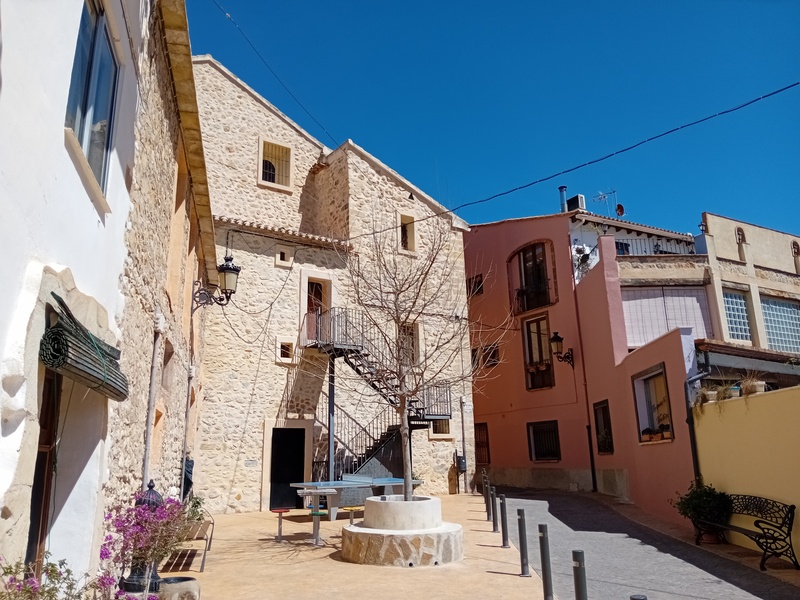 Chalet adosado en venta  en Calle RAMON RUBIAL, Castell de Castells