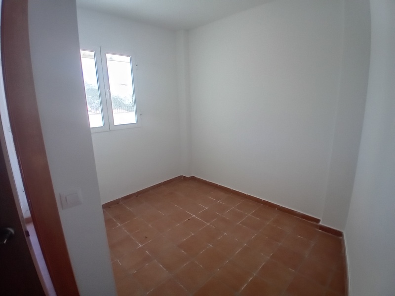 Chalet adosado en venta  en Calle RAMON RUBIAL, Castell de Castells