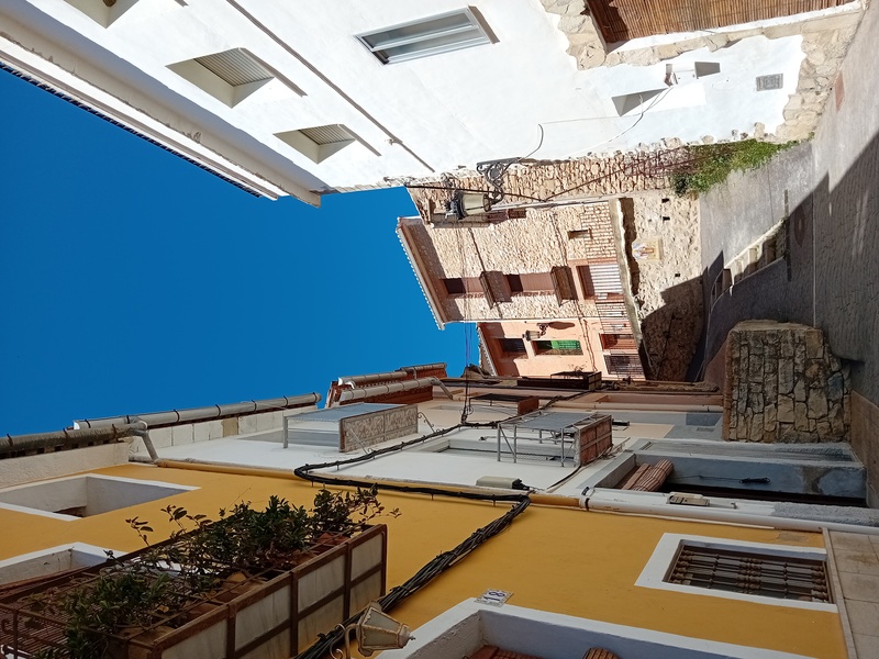 Chalet adosado en venta  en Calle RAMON RUBIAL, Castell de Castells