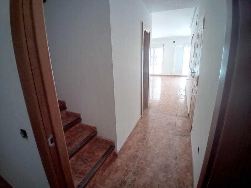 Chalet adosado en venta  en Calle RAMON RUBIAL, Castell de Castells