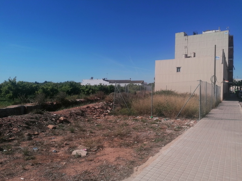 Suelo en venta  en Avenida VALENCIA, Nules