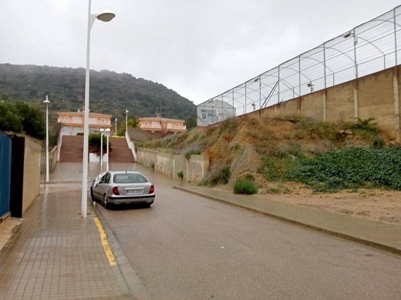 Suelo en venta  en Calle JUAN ANTONIO GÓMEZ TRENOR, Montserrat