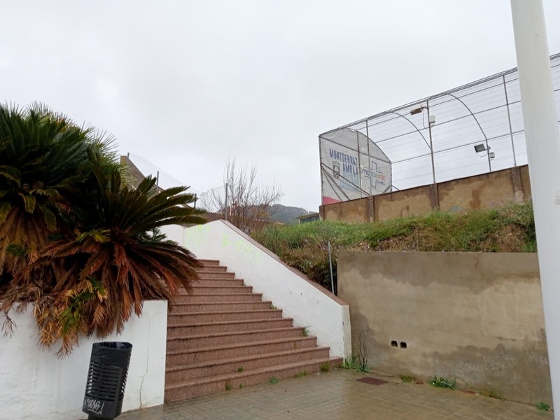 Suelo en venta  en Calle JUAN ANTONIO GÓMEZ TRENOR, Montserrat