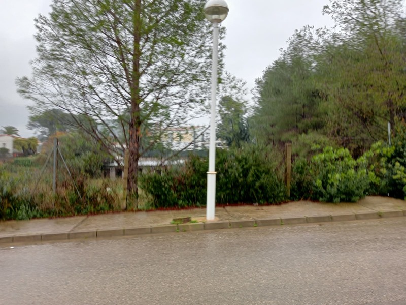 Suelo en venta  en Calle RIU TURIA, Montserrat