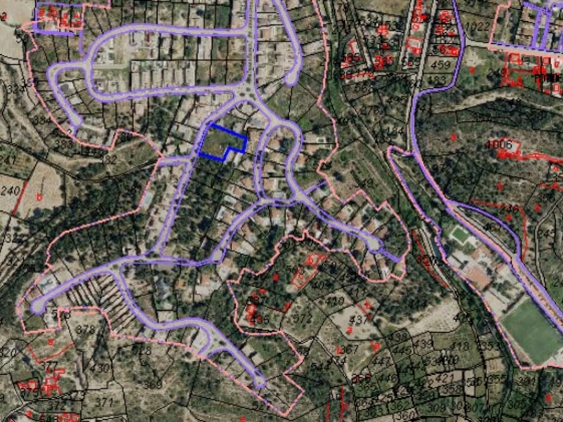 Suelo en venta  en Calle RIU TURIA, Montserrat