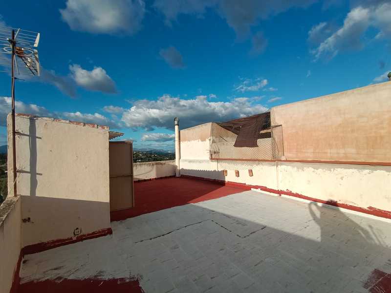 Casa en venta  en Avenida REINA SOFIA, Coín