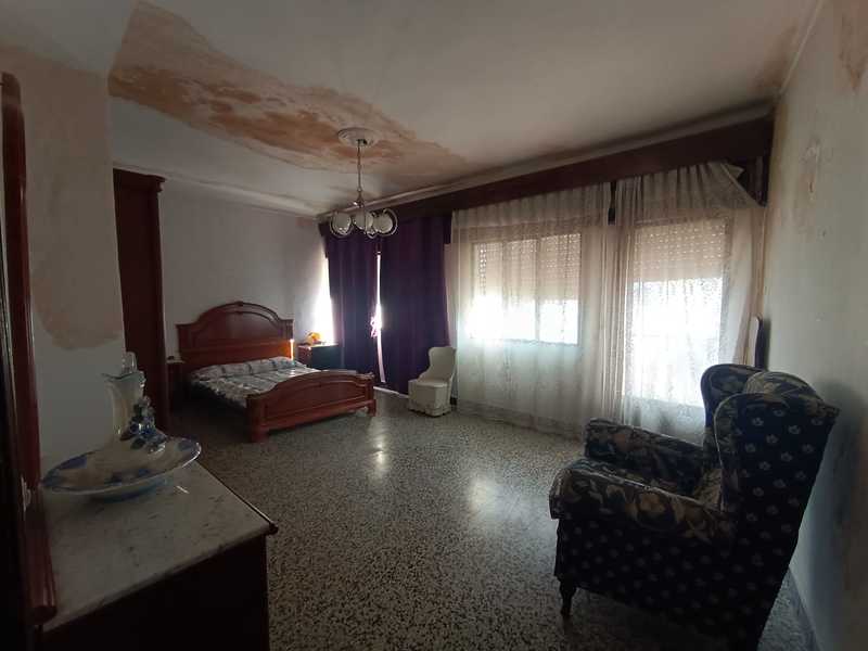 Casa en venta  en Avenida REINA SOFIA, Coín
