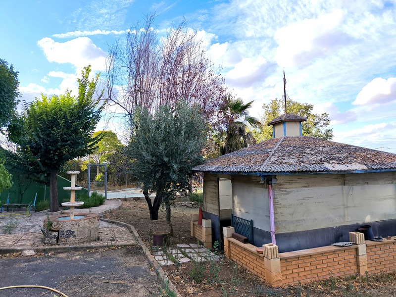 Chalet en venta  en Camino caballeros, Ciudad Real