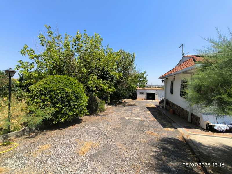 Chalet en venta  en Camino caballeros, Ciudad Real