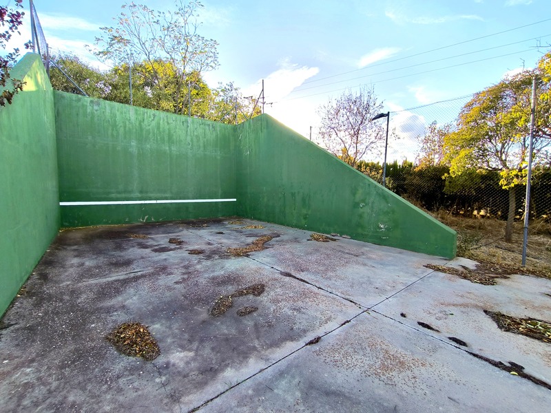 Chalet en venta  en Camino caballeros, Ciudad Real