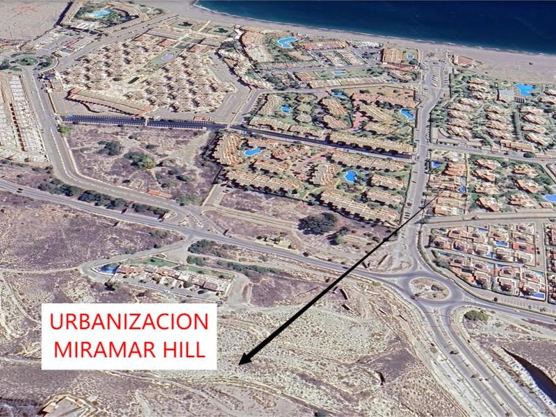 Piso en venta  en Calle VERA COLINA, Vera