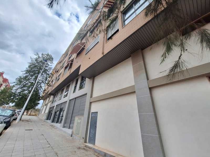 Local en venta  en Calle LERIDA, Santa Pola