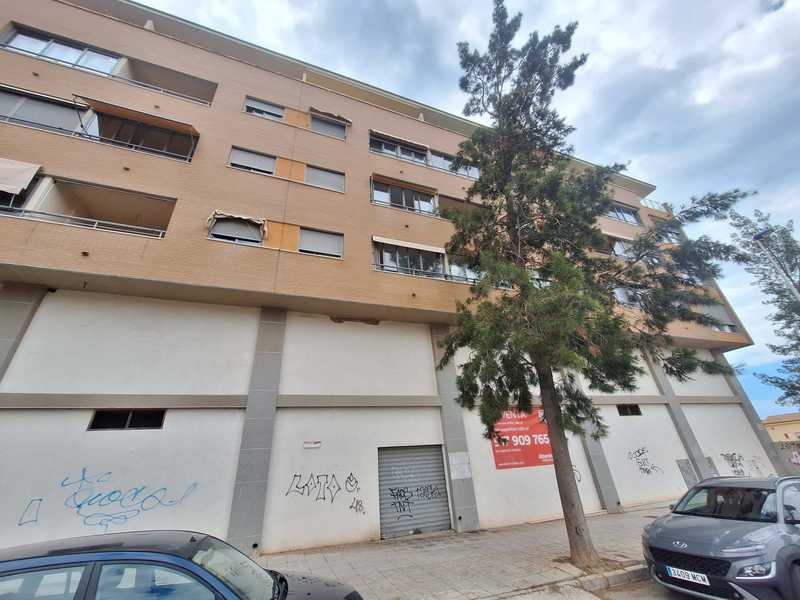 Local en venta  en Calle LERIDA, Santa Pola