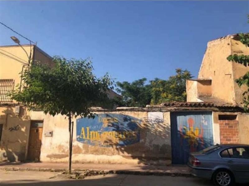 Suelo - Urbanizable en venta  en Calle MENDIZABAL, Almansa