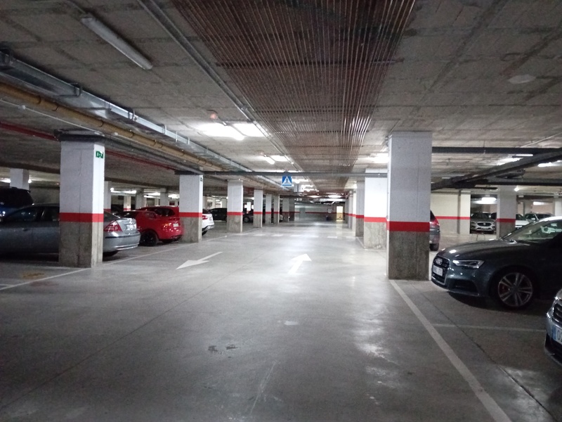 Local en venta  en Calle CUEVA DE VIERA, Antequera