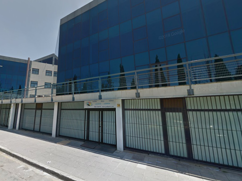 Local en venta  en Calle CUEVA DE VIERA, Antequera