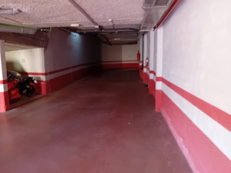 Parking en venta  en Calle MADRID, Serranillos del Valle