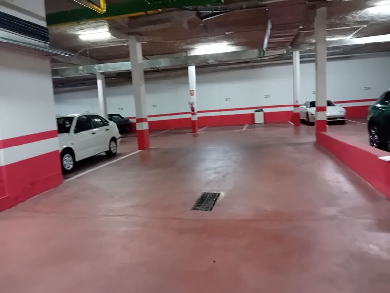 Parking en venta  en Calle MADRID, Serranillos del Valle