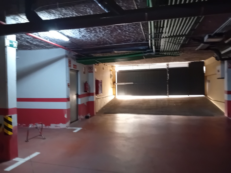 Parking en venta  en Calle MADRID, Serranillos del Valle