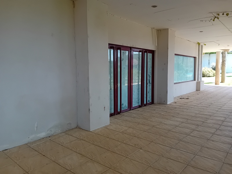 Local en venta  en Urbanización PARQUE BOTANICO, Benahavís Local en venta  en Urbanización PARQUE BOTANICO, Benahavís