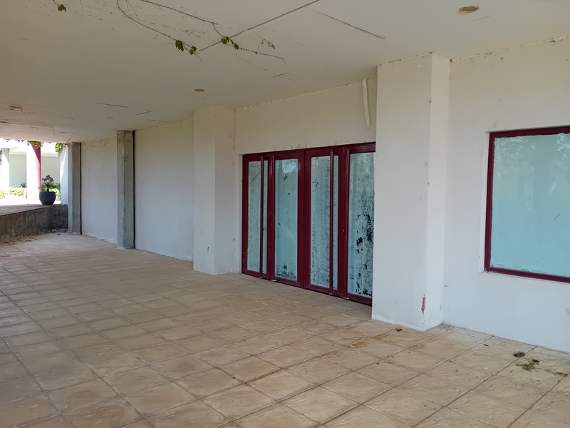 Local en venta  en Urbanización PARQUE BOTANICO, Benahavís Local en venta  en Urbanización PARQUE BOTANICO, Benahavís