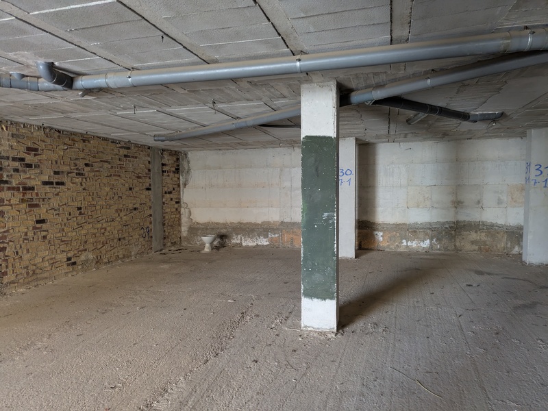 Local en venta  en Calle SALGUEROS, Campillos