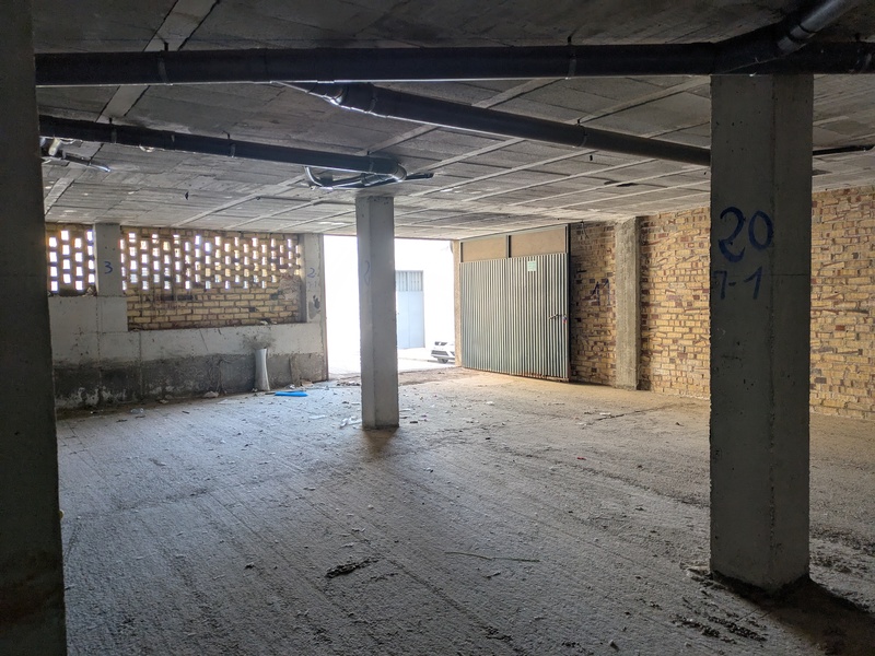 Local en venta  en Calle SALGUEROS, Campillos