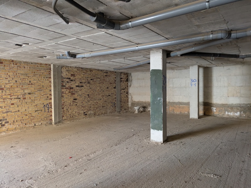 Local en venta  en Calle SALGUEROS, Campillos