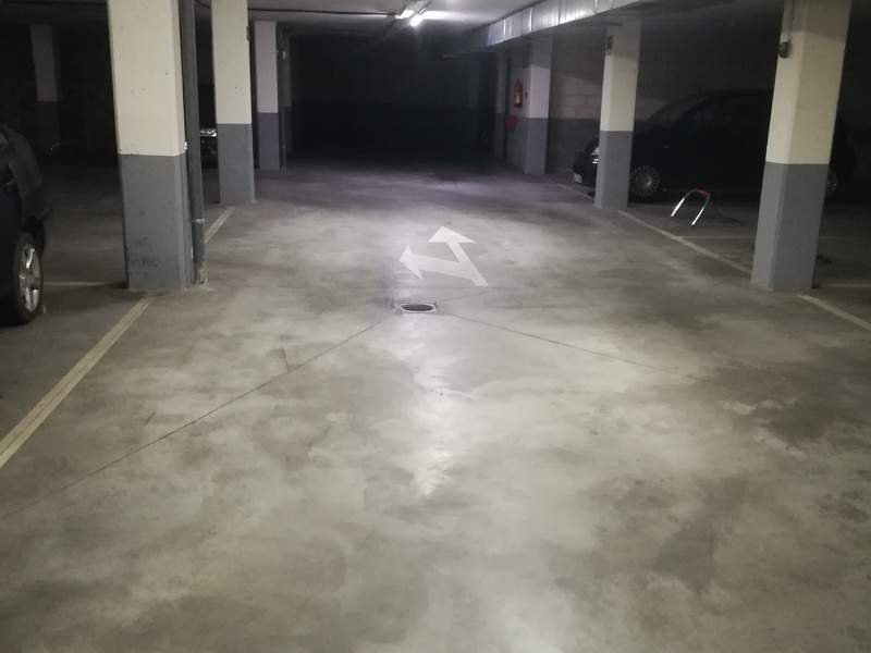 Parking en venta  en Calle ARRASTARIA, Madrid Capital