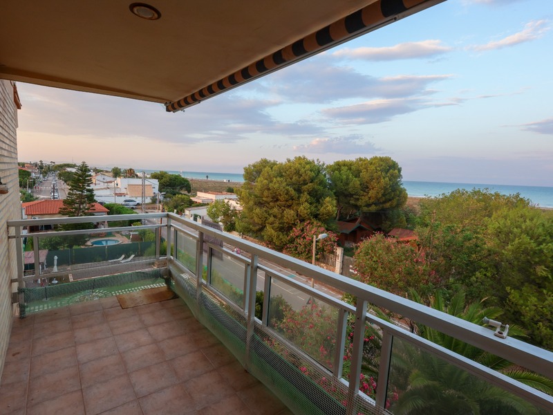 Apartamento en alquiler  en Calle PISCIS, Sagunto / Sagunt