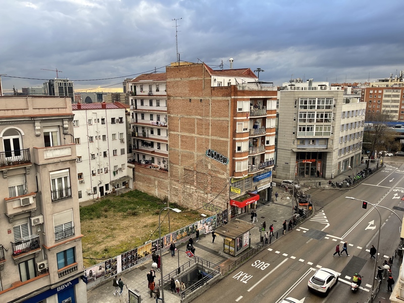 Edificio - Oficinas en venta  en Avenida Albufera, Madrid Capital