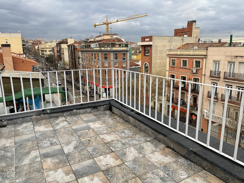 Edificio - Oficinas en venta  en Avenida Albufera, Madrid Capital