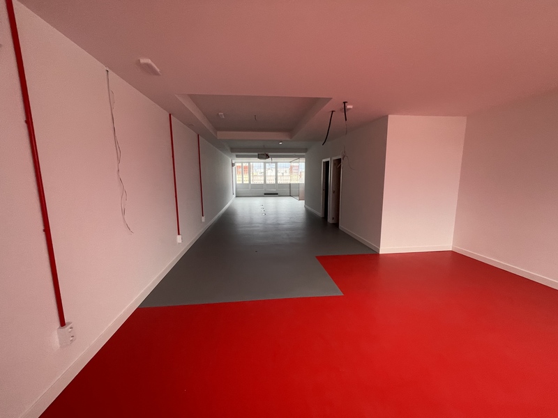 Edificio - Oficinas en venta  en Avenida Albufera, Madrid Capital