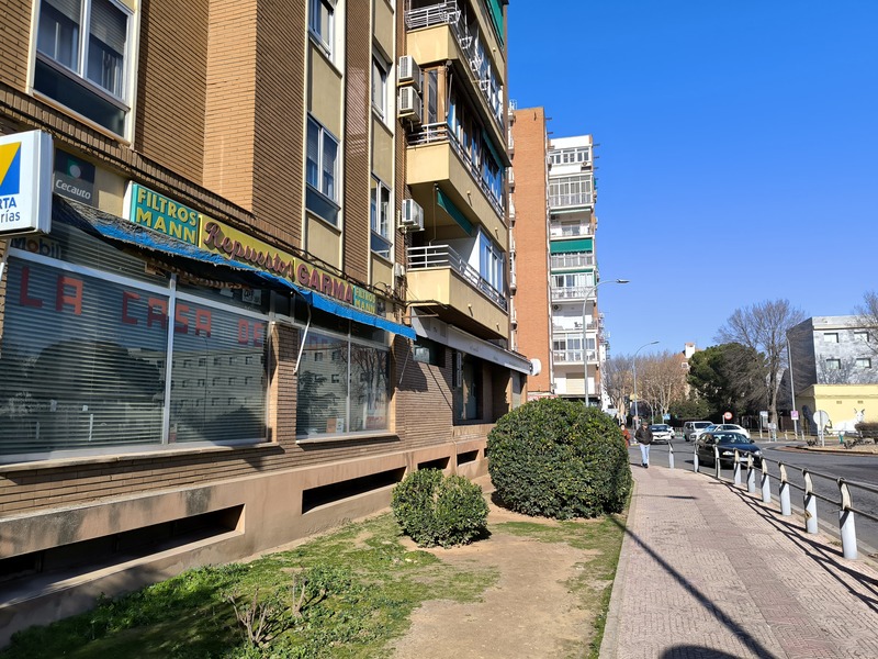 Local en venta  en Ronda LA MATA, Ciudad Real