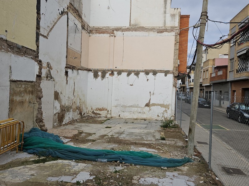 Suelo en venta  en Calle PALANCIA ESQUINA CON LUIS VIVES, Sagunto / Sagunt Suelo en venta  en Calle PALANCIA ESQUINA CON LUIS VIVES, Sagunto / Sagunt