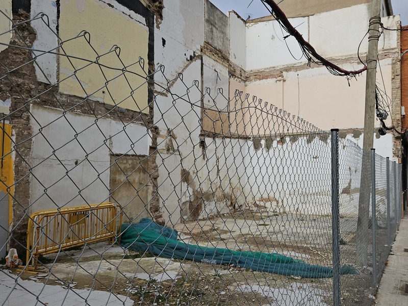 Suelo en venta  en Calle PALANCIA ESQUINA CON LUIS VIVES, Sagunto / Sagunt Suelo en venta  en Calle PALANCIA ESQUINA CON LUIS VIVES, Sagunto / Sagunt