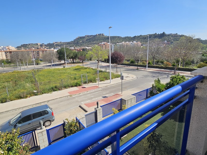 Chalet adosado en venta  en Calle Ben Açat, Sagunto / Sagunt Chalet adosado en venta  en Calle Ben Açat, Sagunto / Sagunt