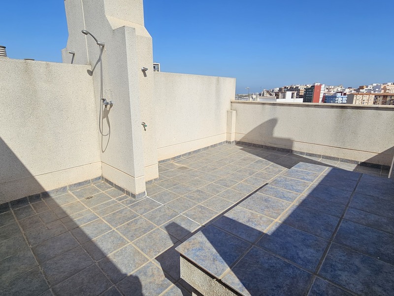 Chalet adosado en venta  en Calle Ben Açat, Sagunto / Sagunt Chalet adosado en venta  en Calle Ben Açat, Sagunto / Sagunt