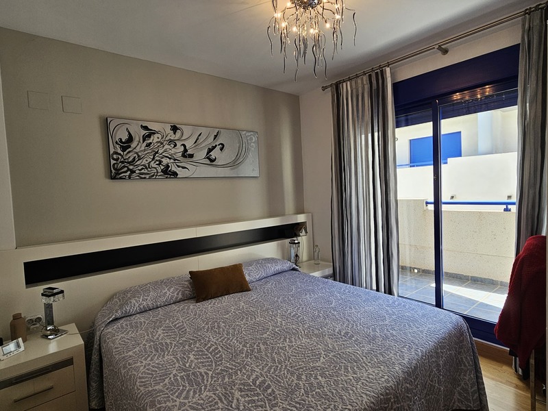 Chalet adosado en venta  en Calle Ben Açat, Sagunto / Sagunt Chalet adosado en venta  en Calle Ben Açat, Sagunto / Sagunt