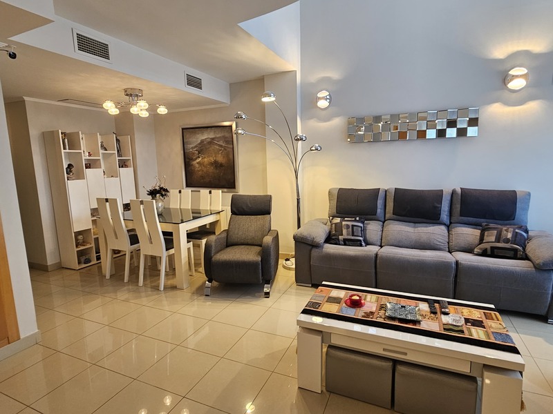 Chalet adosado en venta  en Calle Ben Açat, Sagunto / Sagunt Chalet adosado en venta  en Calle Ben Açat, Sagunto / Sagunt