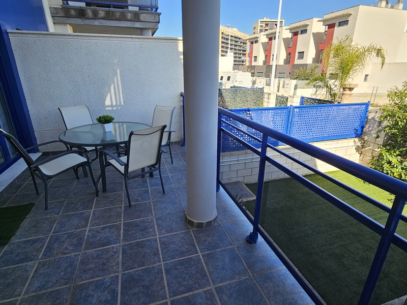 Chalet adosado en venta  en Calle Ben Açat, Sagunto / Sagunt Chalet adosado en venta  en Calle Ben Açat, Sagunto / Sagunt