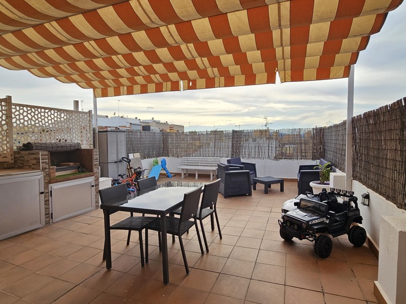 Piso en venta  en Calle LOS CALVELES, Sagunto / Sagunt Piso en venta  en Calle LOS CALVELES, Sagunto / Sagunt