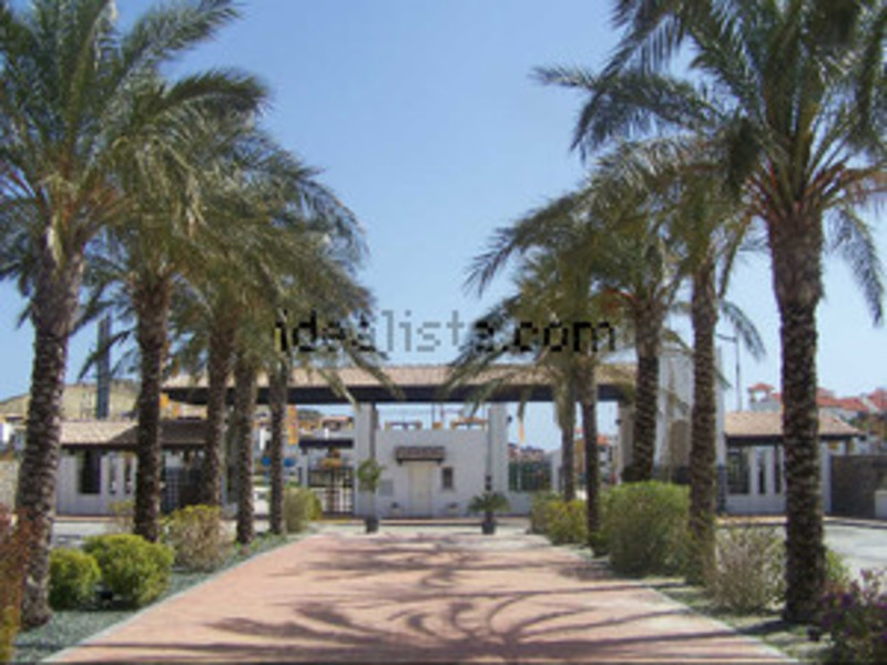 Apartamento en venta  en Avenida Alcazaba (Pueblo salinas I), Vera