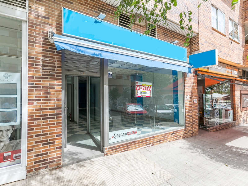 Local en venta  en Calle Doctor Michavila, Coslada