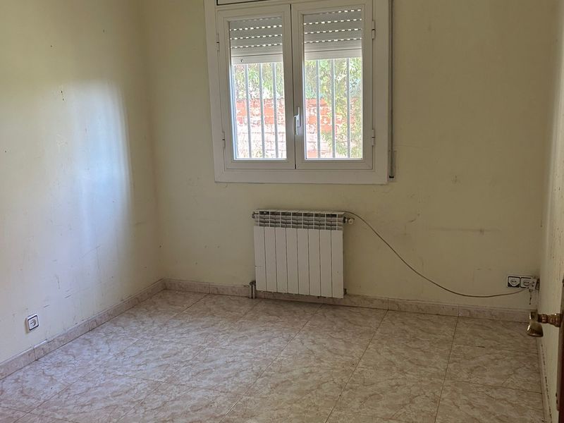 Chalet en venta  en Calle DE LA CREU, Corbera de Llobregat