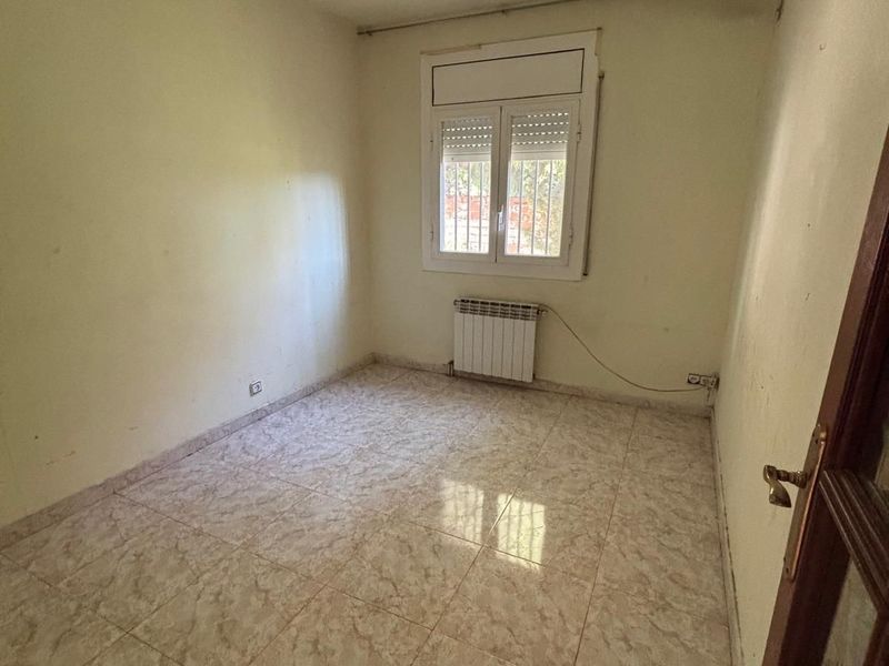 Chalet en venta  en Calle DE LA CREU, Corbera de Llobregat