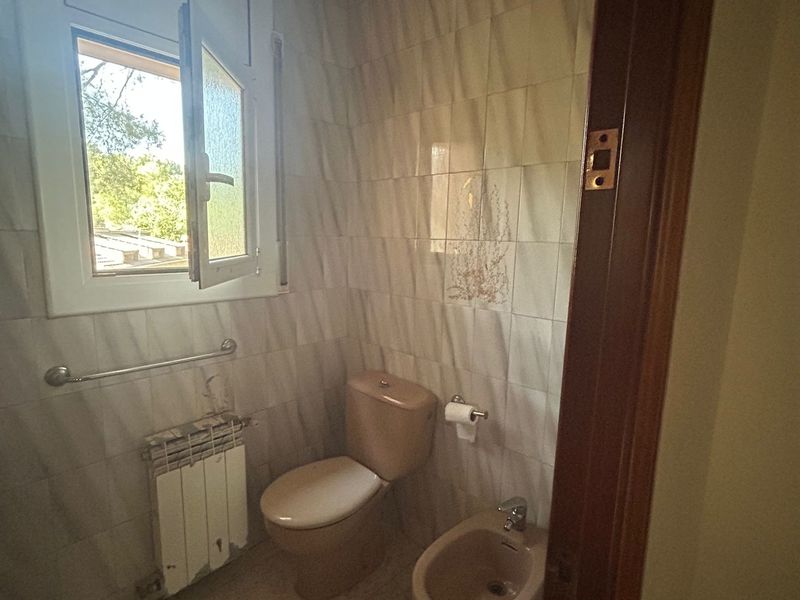 Chalet en venta  en Calle DE LA CREU, Corbera de Llobregat