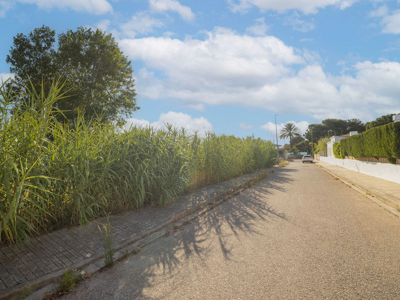 Suelo - Urbanizable en venta  en Sector RIU SENIA - LES MARINES, Dénia