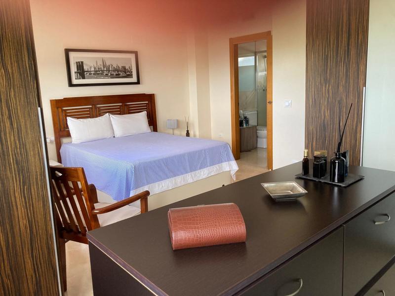 Chalet adosado en venta  en Calle SERRA, La Nucia