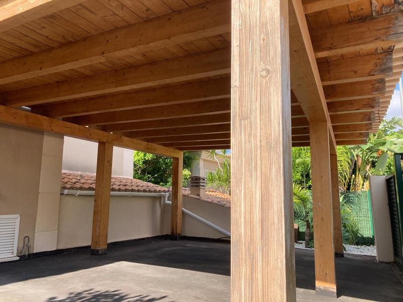 Chalet adosado en venta  en Calle SERRA, La Nucia